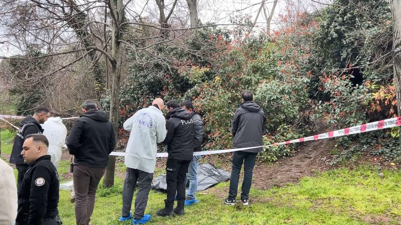 Temizlik görevlileri parkta ceset buldu! Kimliği belli oldu 2